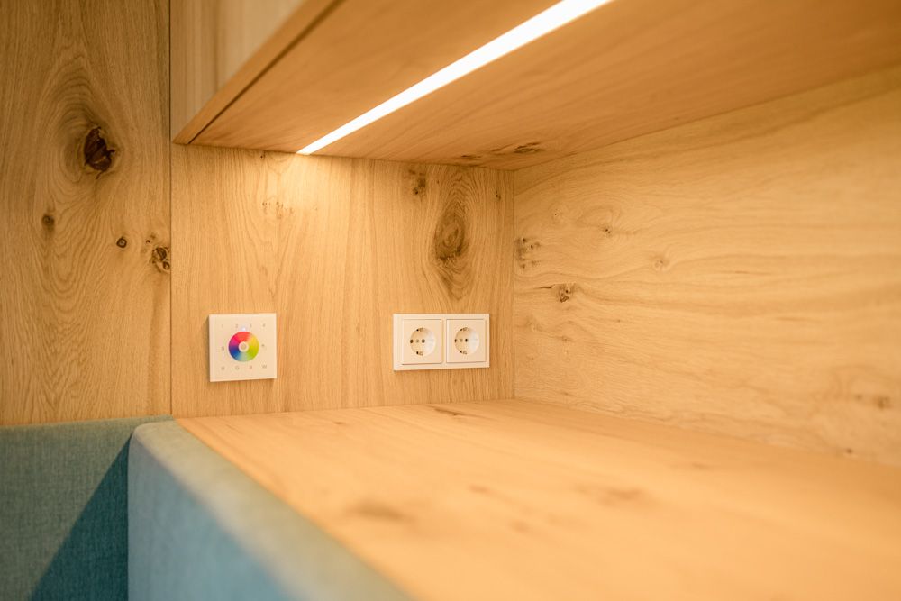 jugendzimmer_eiche_petrol_09