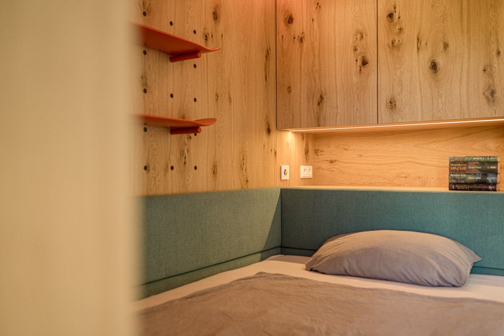 jugendzimmer_eiche_petrol_08