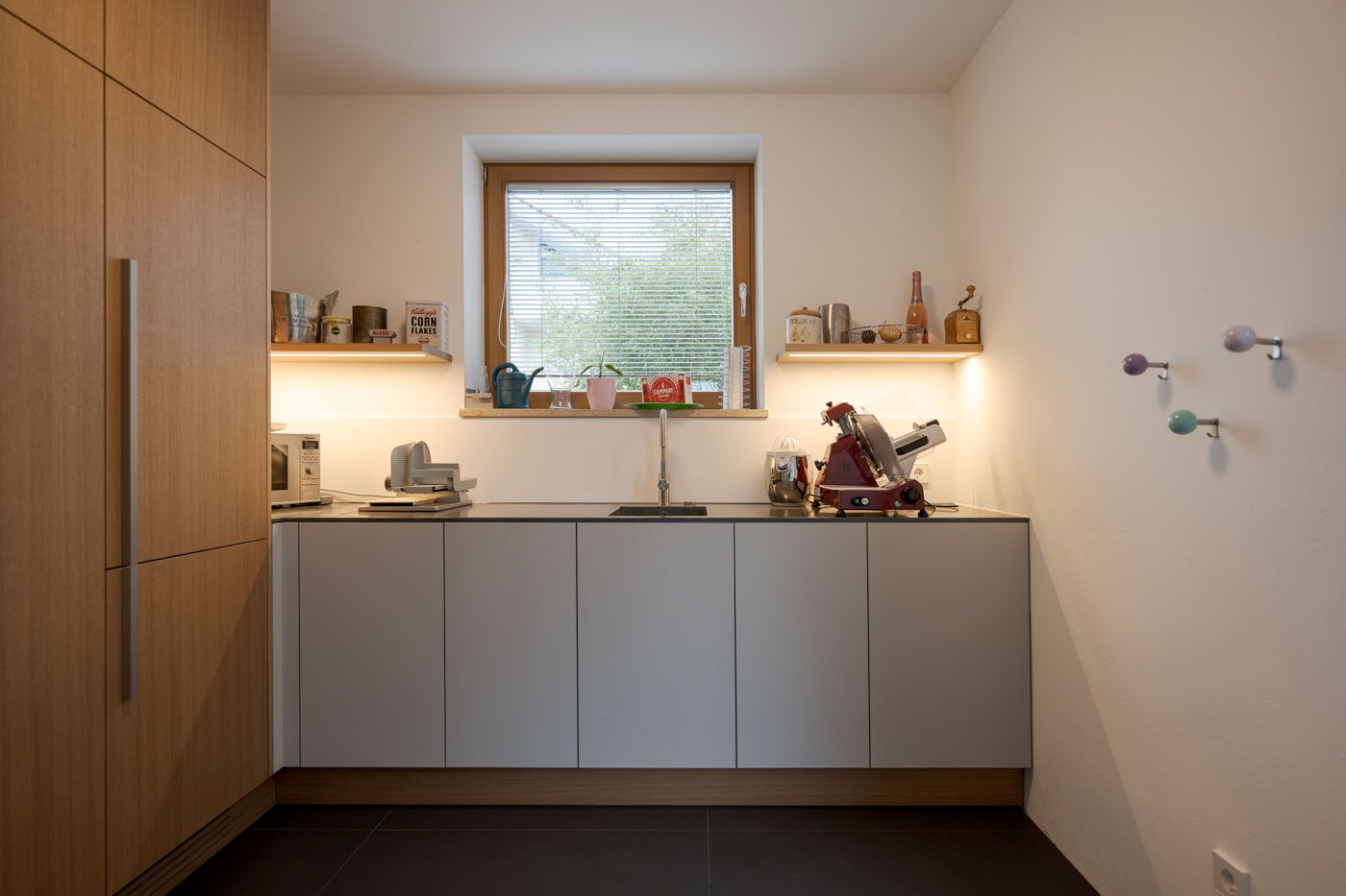 kueche_linoleum_backkitchen_08