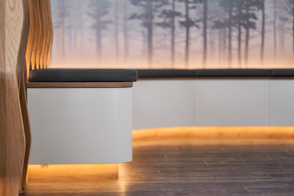 innenausbau_empfang_wartezimmer_hno_praxis_008