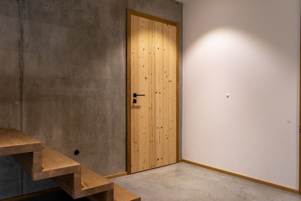innentueren_massivholz_edelstahl_schreiner_12